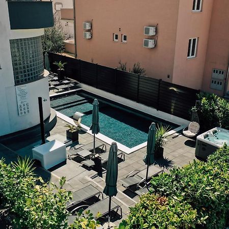 Holiday Apartments Amarilis Pakostane Exterior photo